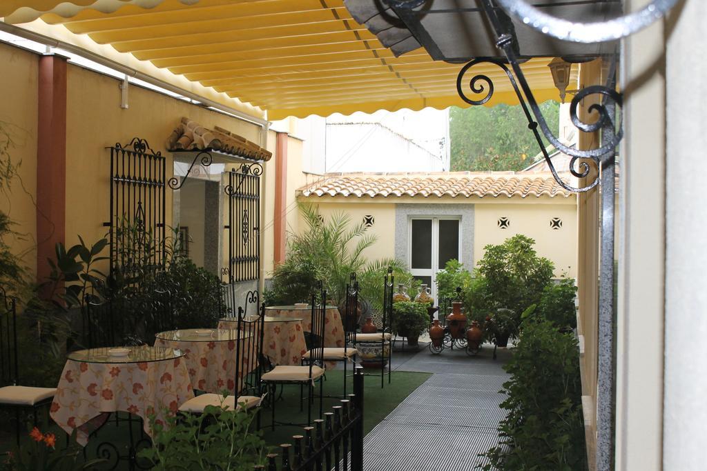 Maximiano Herculeo Córdoba Exteriör bild